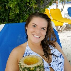 Meet your Posher, Victoria